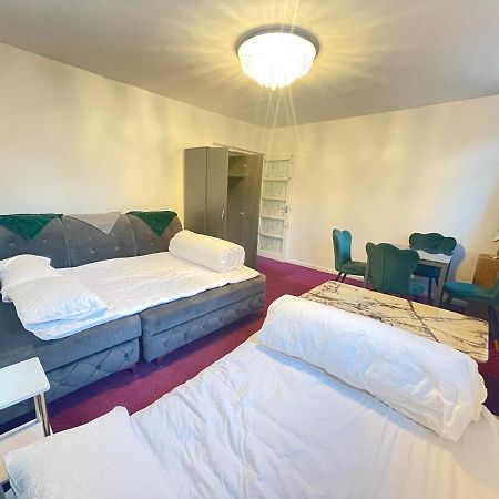 Room With Shared Kitchen 런던 외부 사진