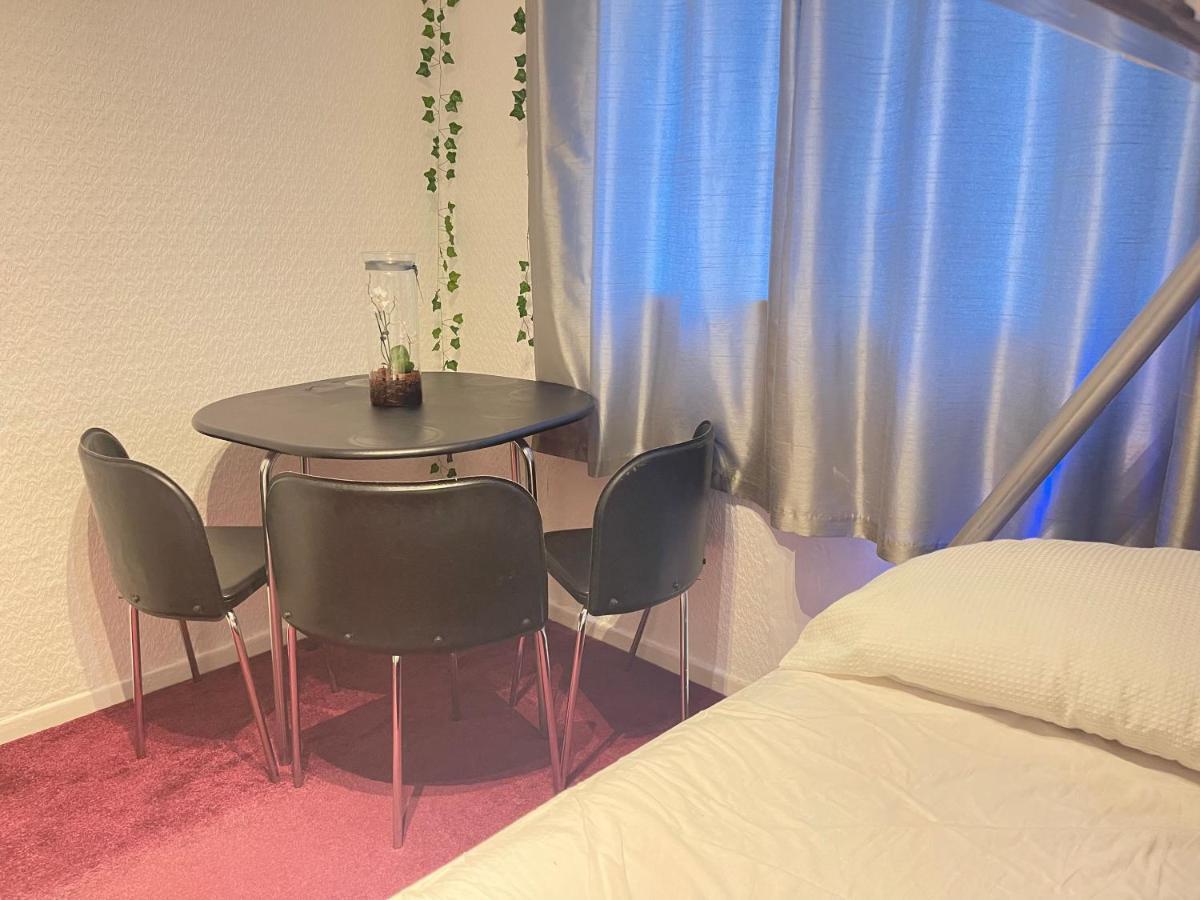 Room With Shared Kitchen 런던 외부 사진