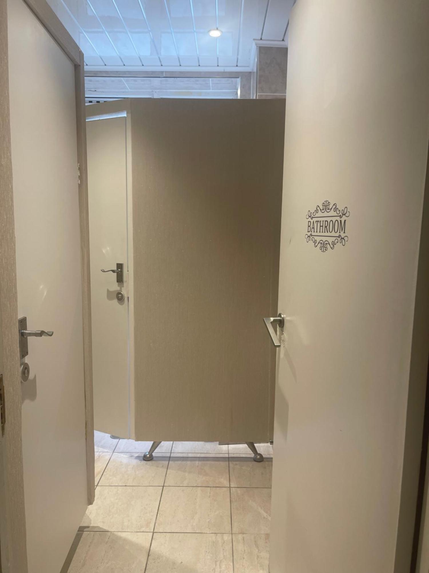 Room With Shared Kitchen 런던 외부 사진