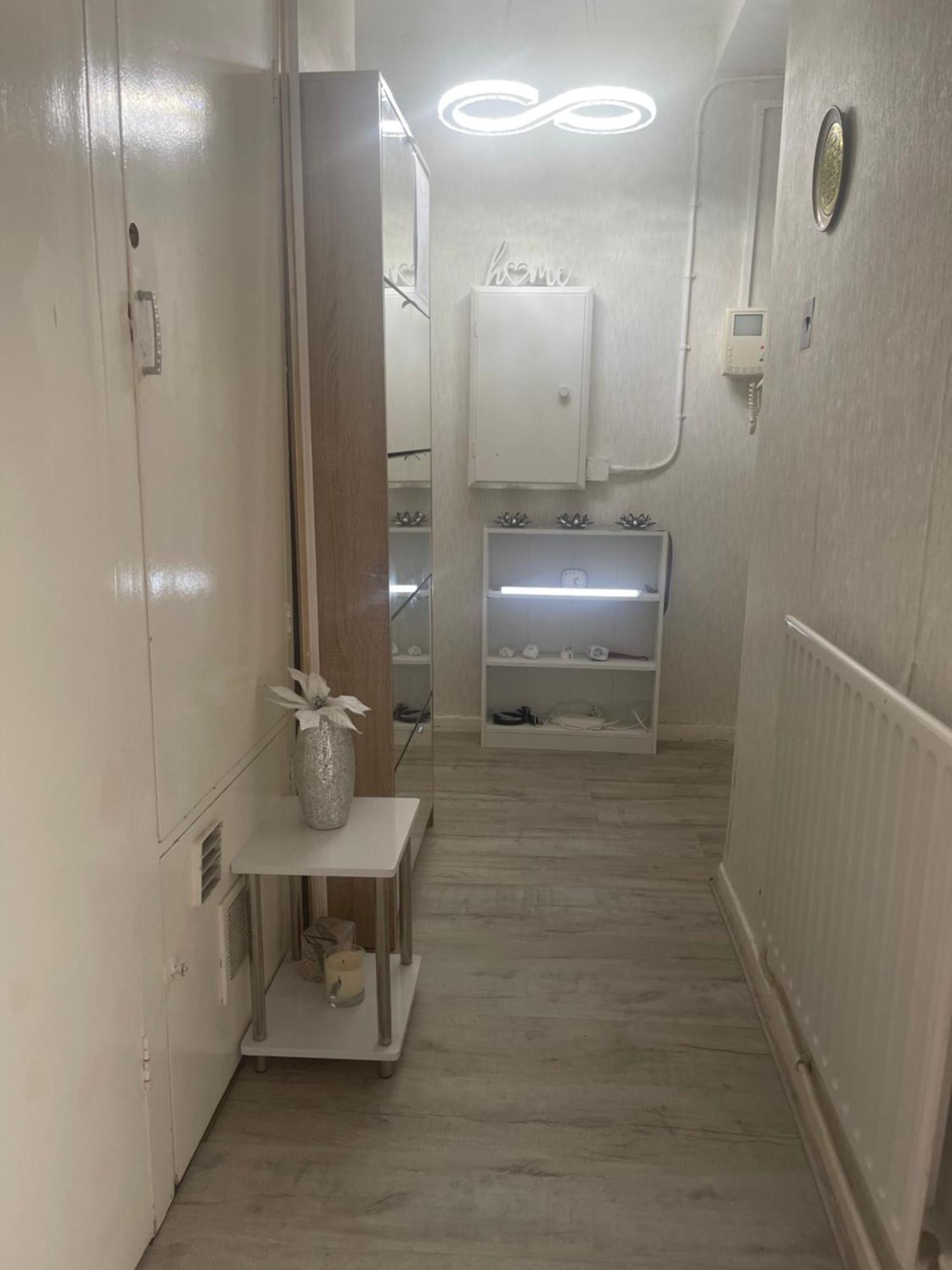 Room With Shared Kitchen 런던 외부 사진